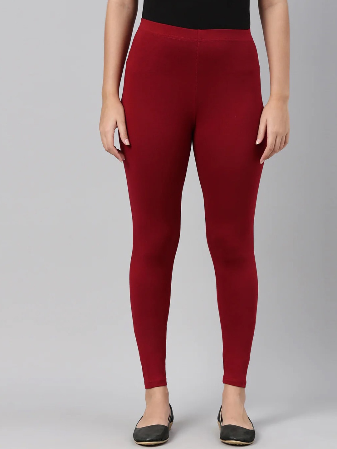 

SANADO Mid-Rise Ankle-Length Leggings, Red