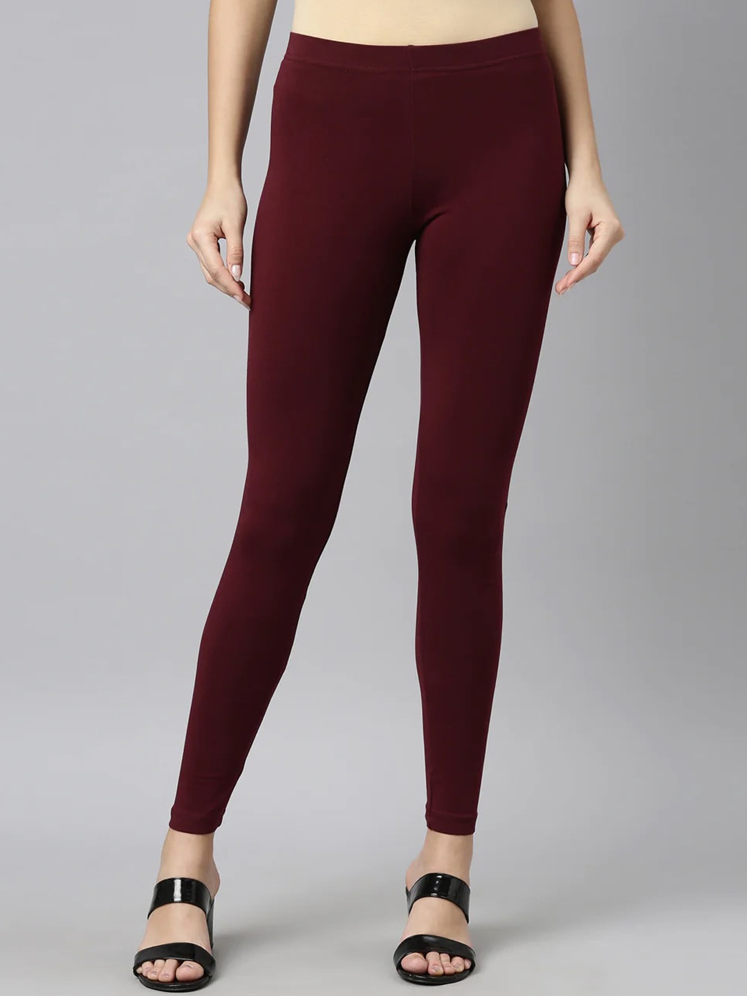 

SANADO Mid Rise Ankle Length Leggings, Maroon