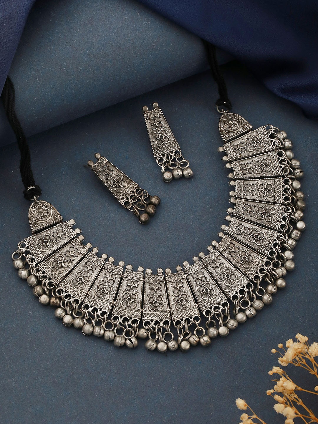 

Jazz and Sizzle Silver-Plated Oxidised Beaded Necklace & Earrings