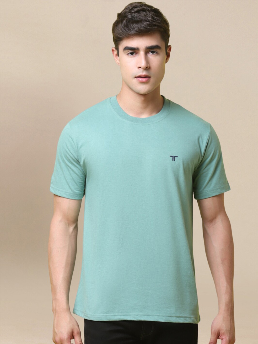 

1 Stop Fashion Round Neck Short Sleeve Regular T-shirt, Green