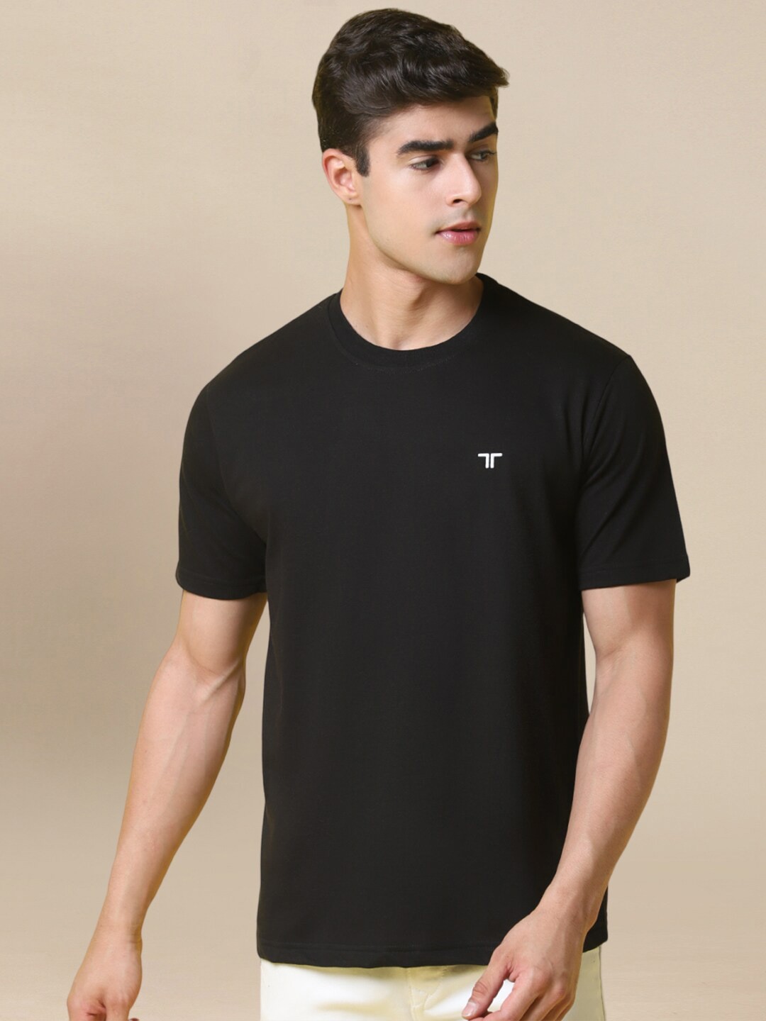 

1 Stop Fashion Regular Fit Round Neck Cotton T-shirt, Black