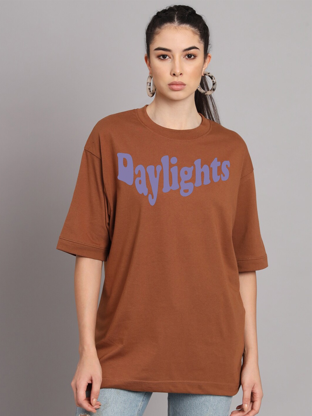 

Imsa Moda Typography Printed Round Neck Oversized Cotton T-shirt, Coffee brown