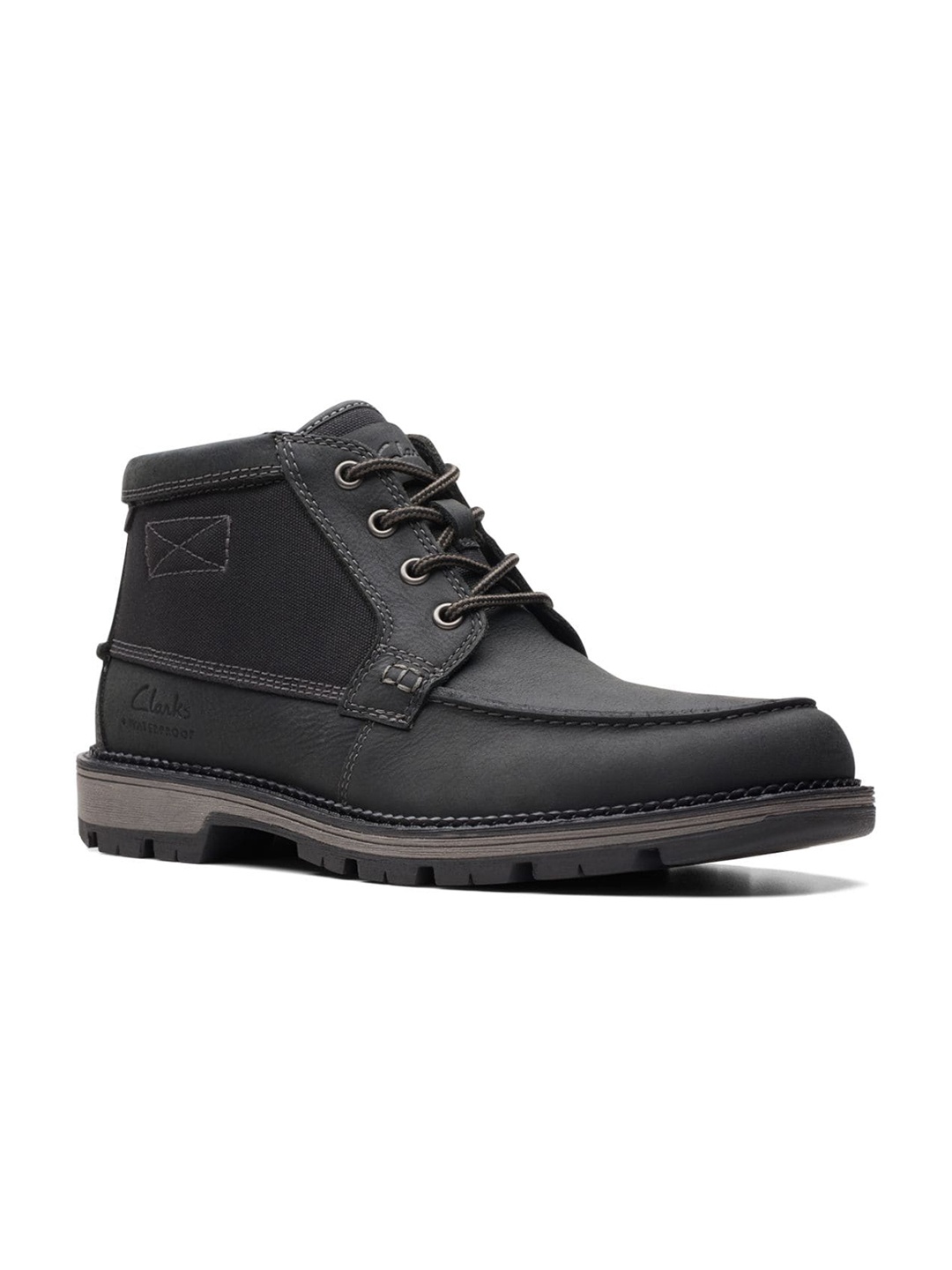 

Clarks Men Textured Leather Mid-Top Regular Boots, Black