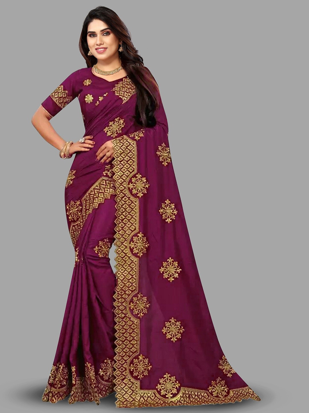 

APNISHA Ethnic Motifs Embroidered ZariSaree, Magenta