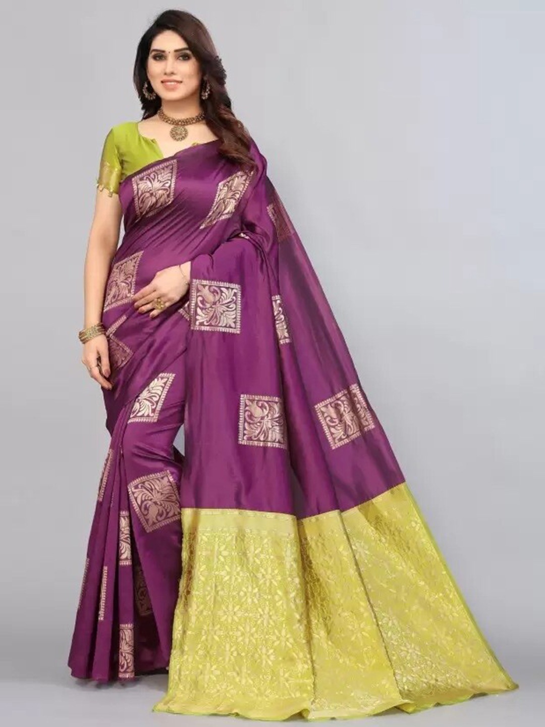 

MAGMINA Ethnic Motifs Woven Design Zari Pure Silk Banarasi Saree, Purple