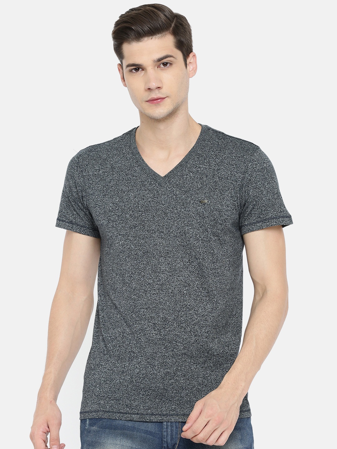 

Peter England Casuals Men Navy Solid V-Neck T-shirt, Navy blue