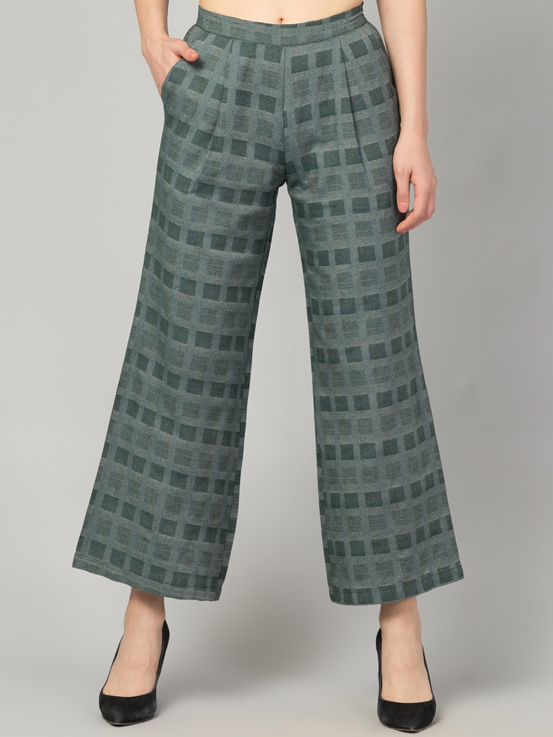 

Zuvino Women Checked Smart Easy Wash Prallel Trousers, Green