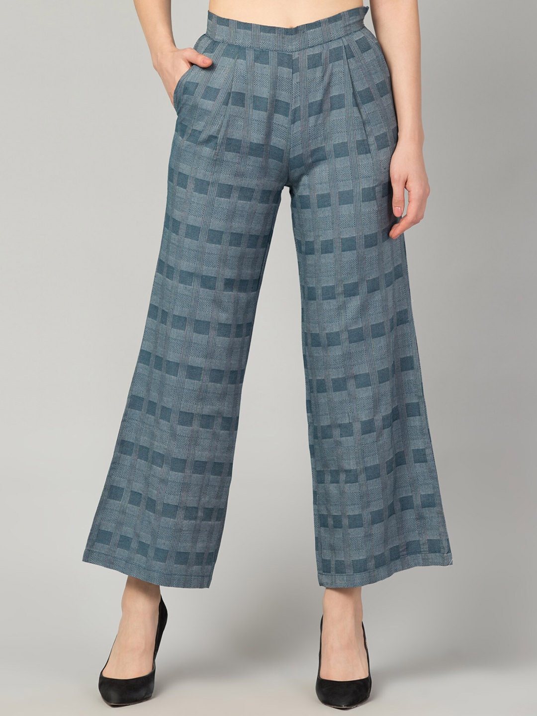 

Zuvino Women Smart Geometric Printed Easy Wash Parallel Trousers, Teal