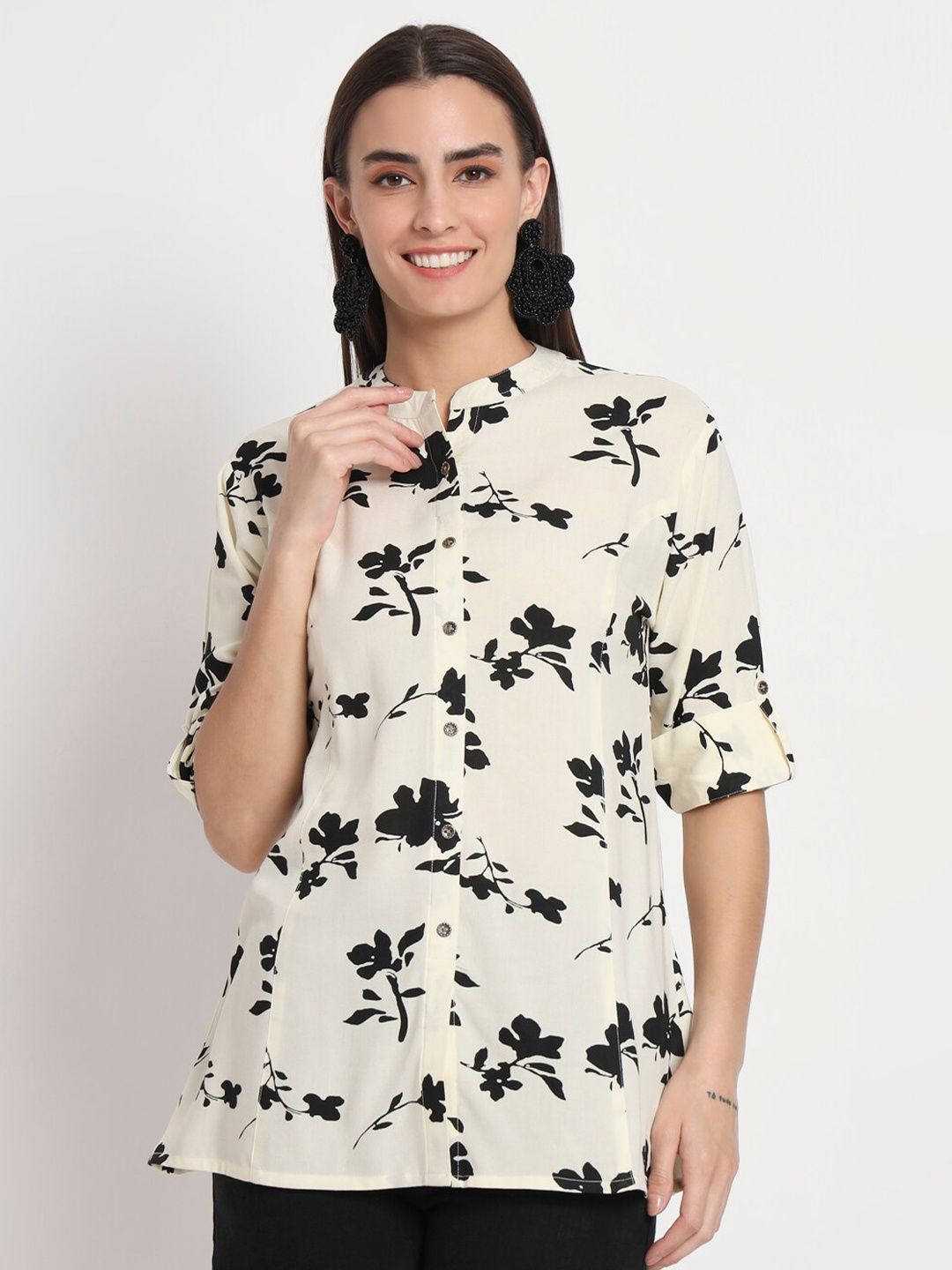 

Kannan Floral Printed Mandarin Collar Shirt Style Top, Off white