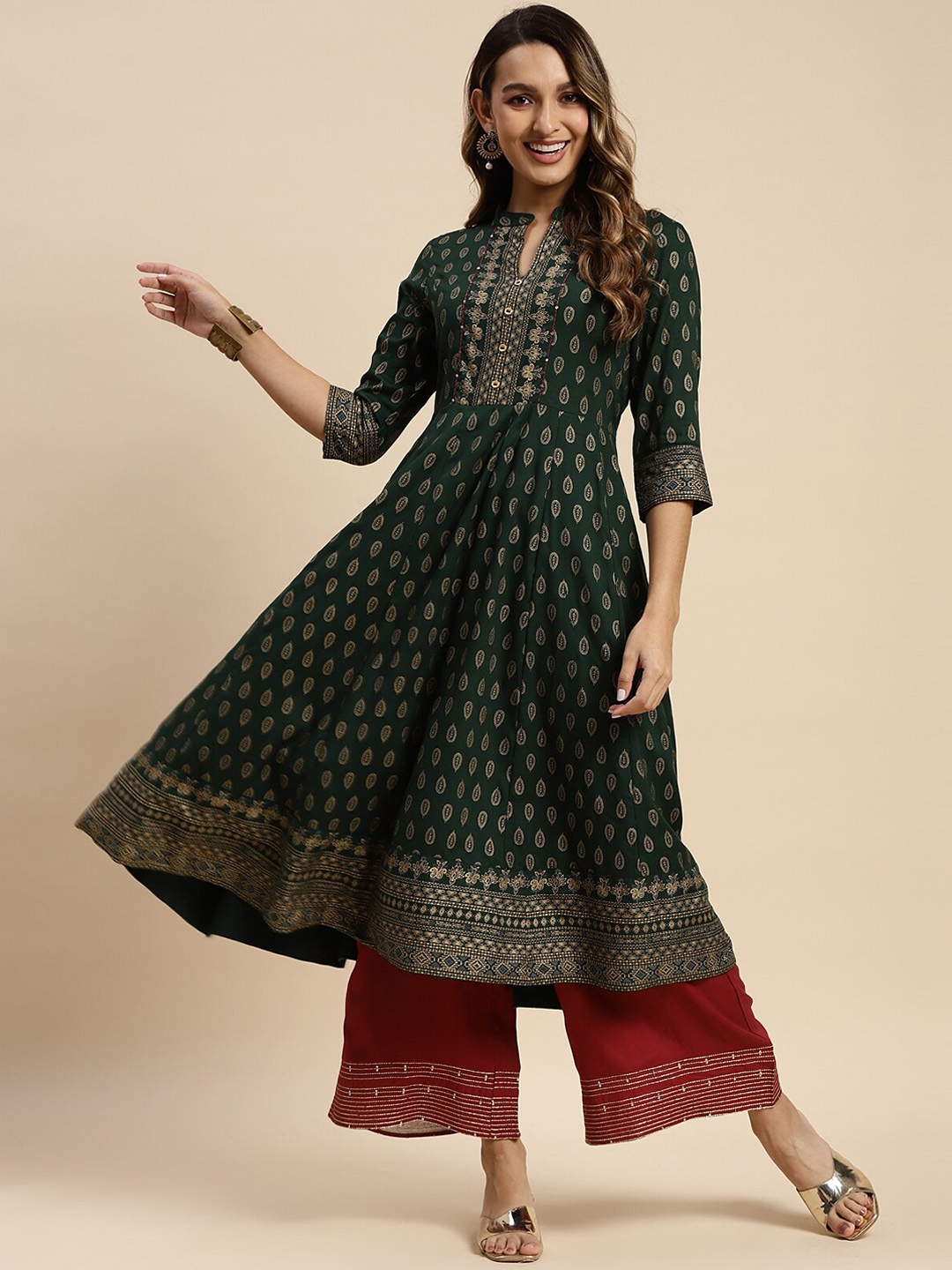 

Rangita Ethnic Motifs Printed Mandarin Collar Anarkali Kurta, Green