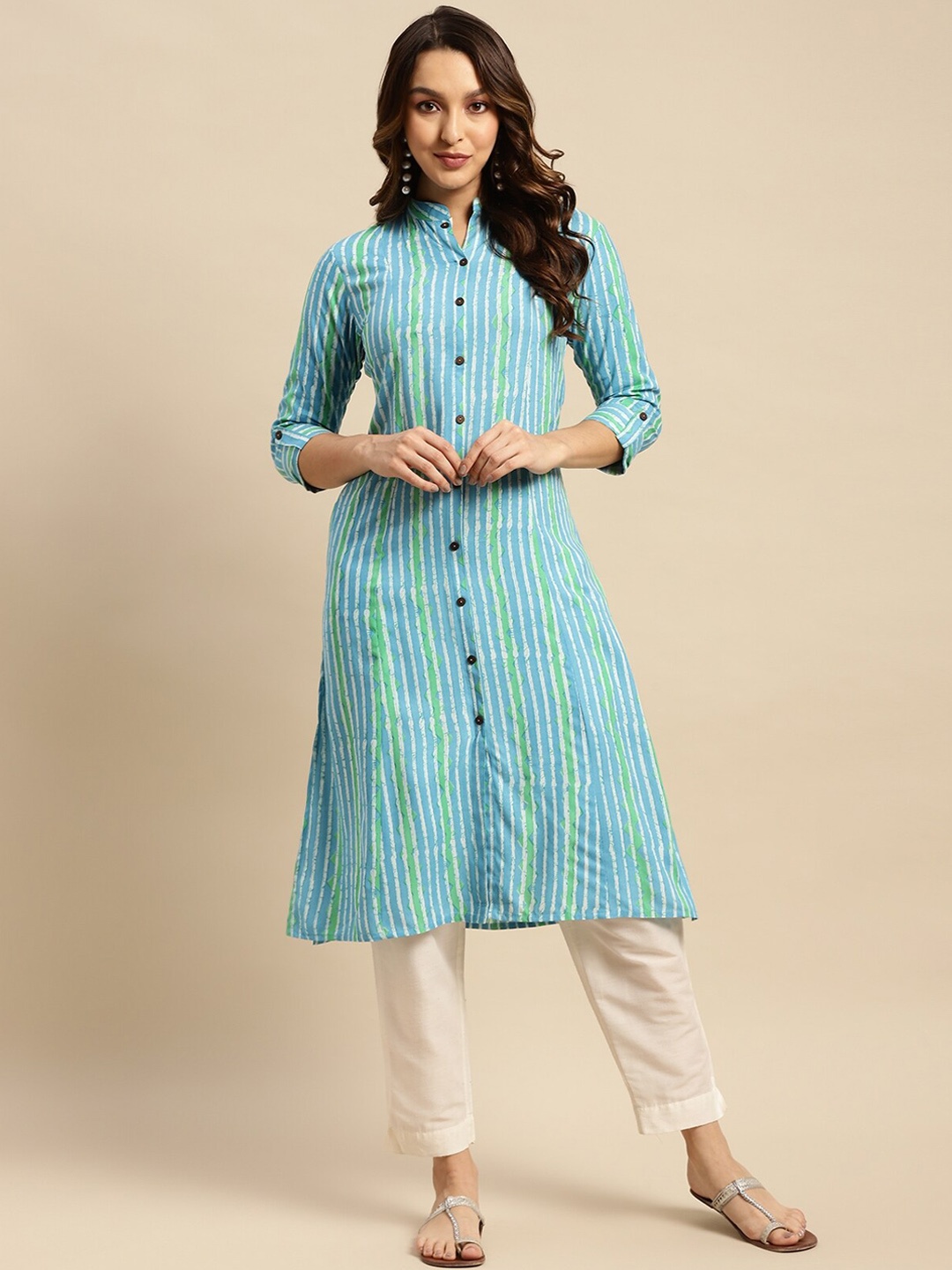 

Rangita Striped Mandarin Collar Regular Kurta, Blue