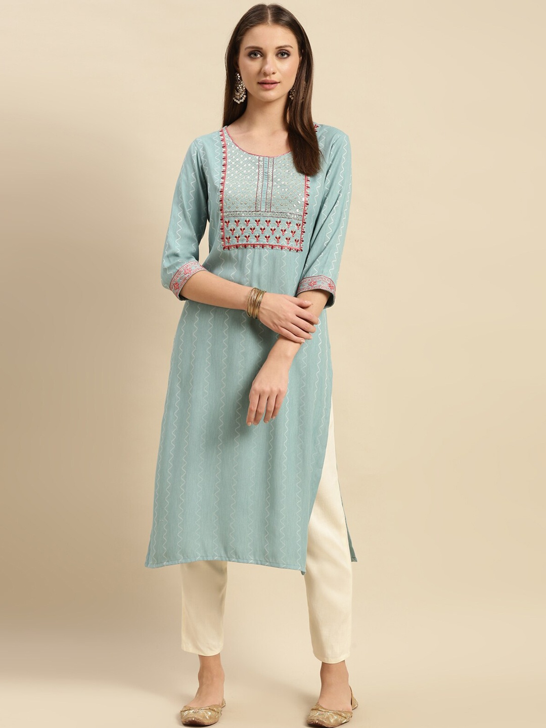 

Rangita Geometric Printed Thread Work Straight Kurta, Blue