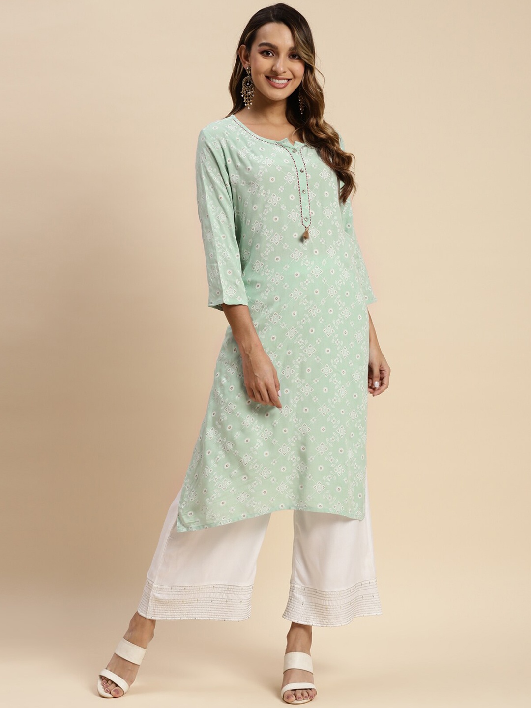 

Rangita Ethnic Motifs Printed Thread Work Straight Kurta, Green