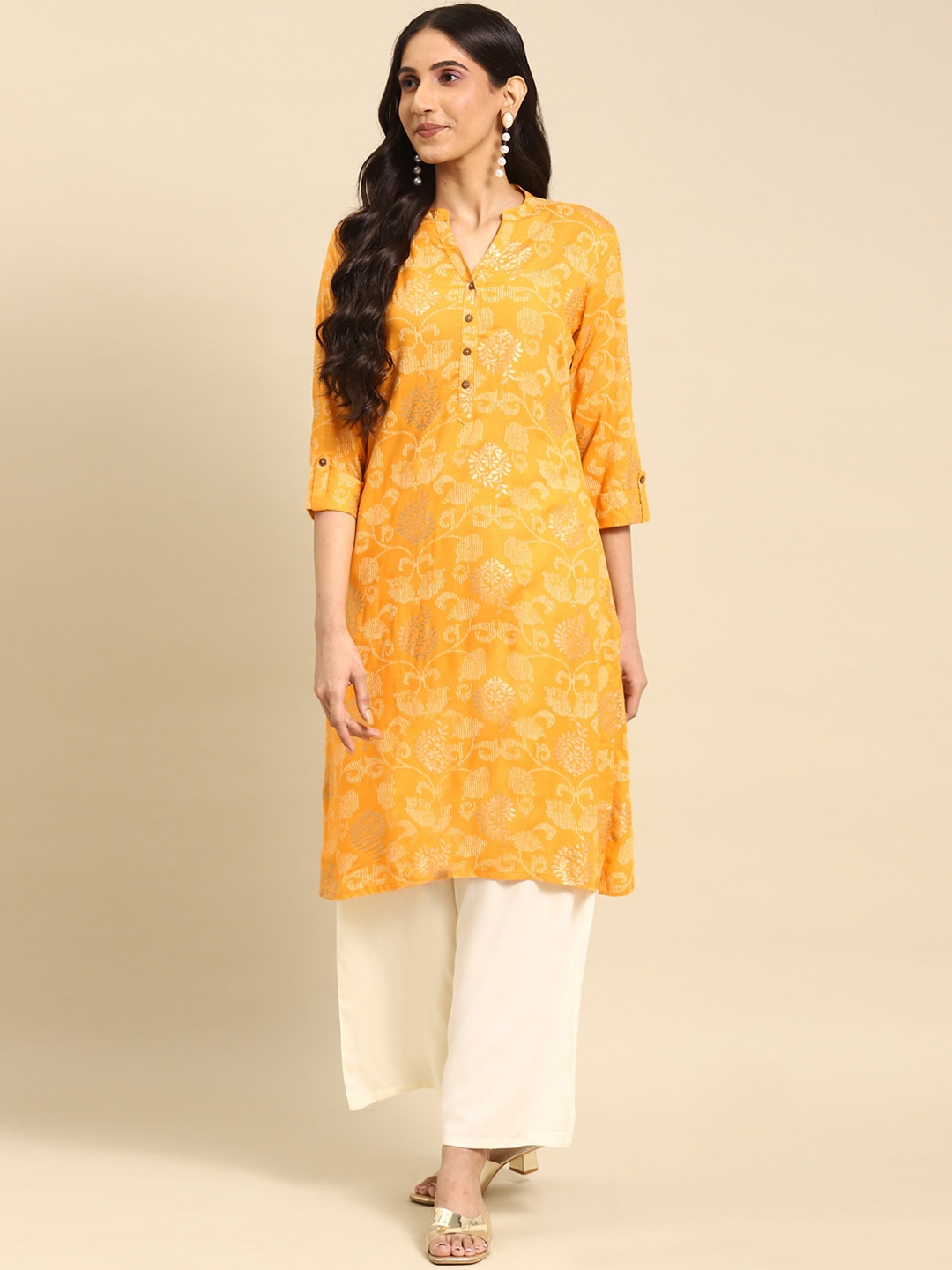

Rangita Ethnic Motifs Printed Mandarin Collar Straight Kurta, Yellow