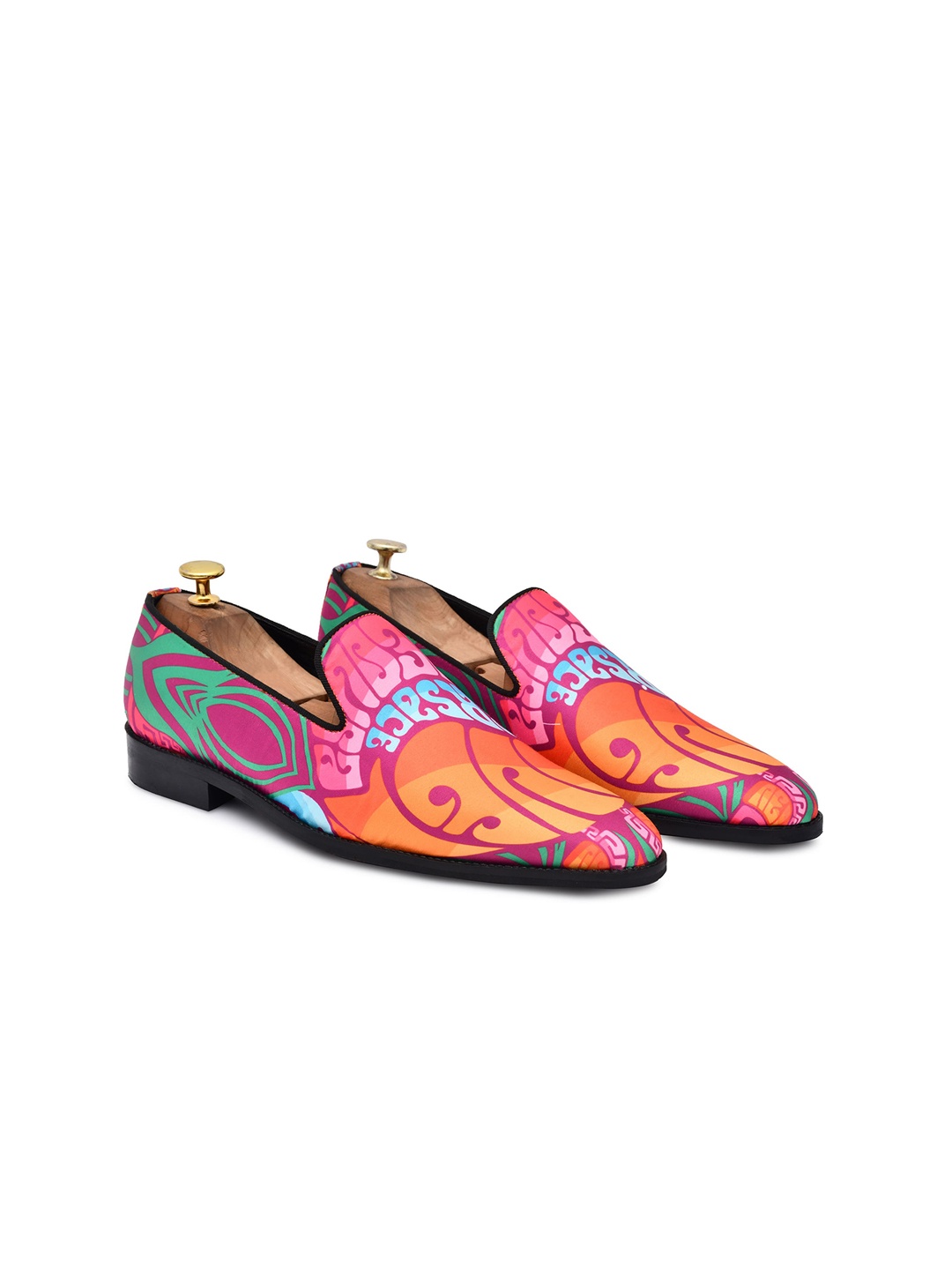 

GRIFFIN Men Latex Lined Printed Comfort Insole Basics Loafers, Pink