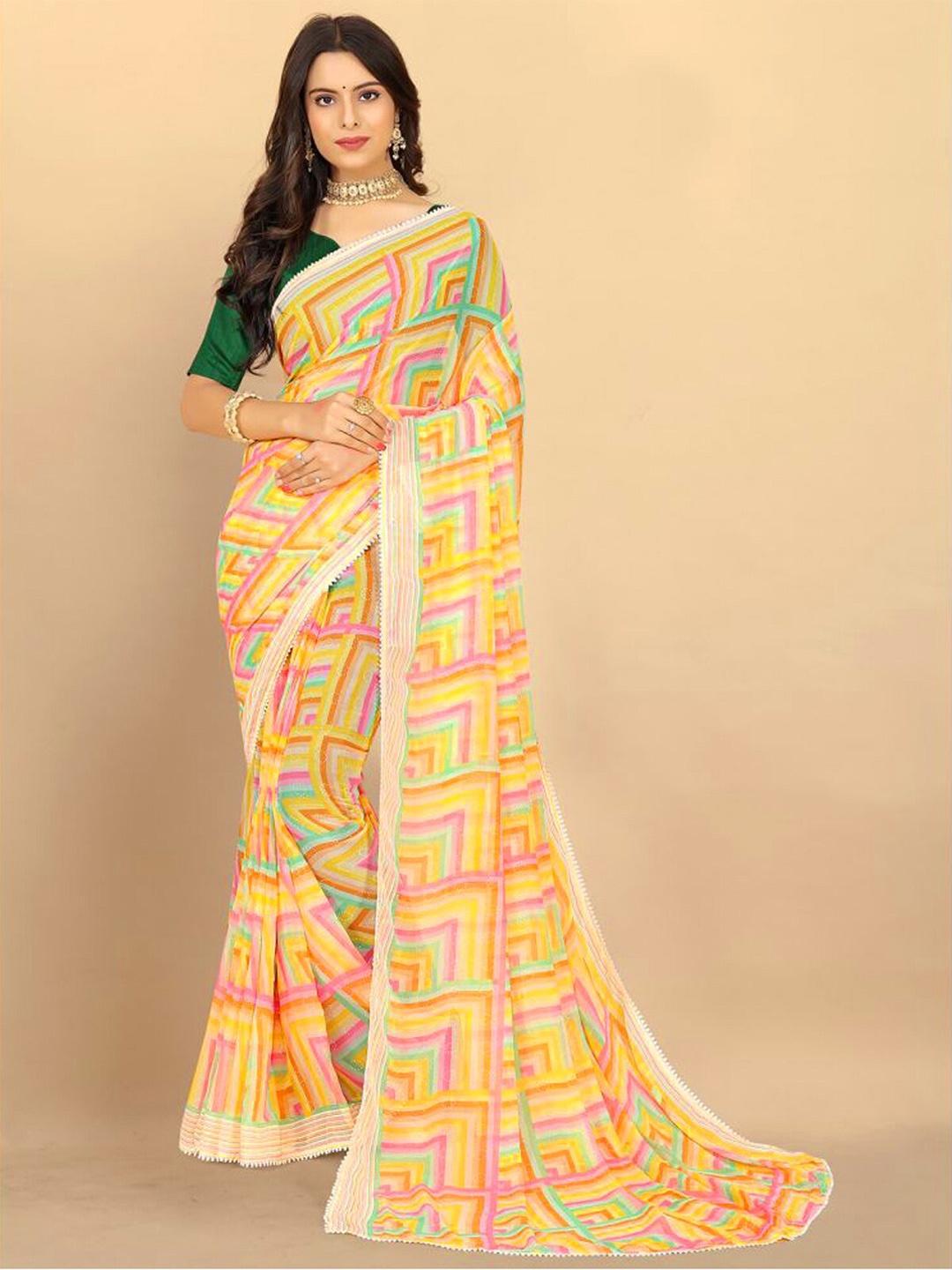 

Rangita Geometric Printed Embellished Saree, Yellow