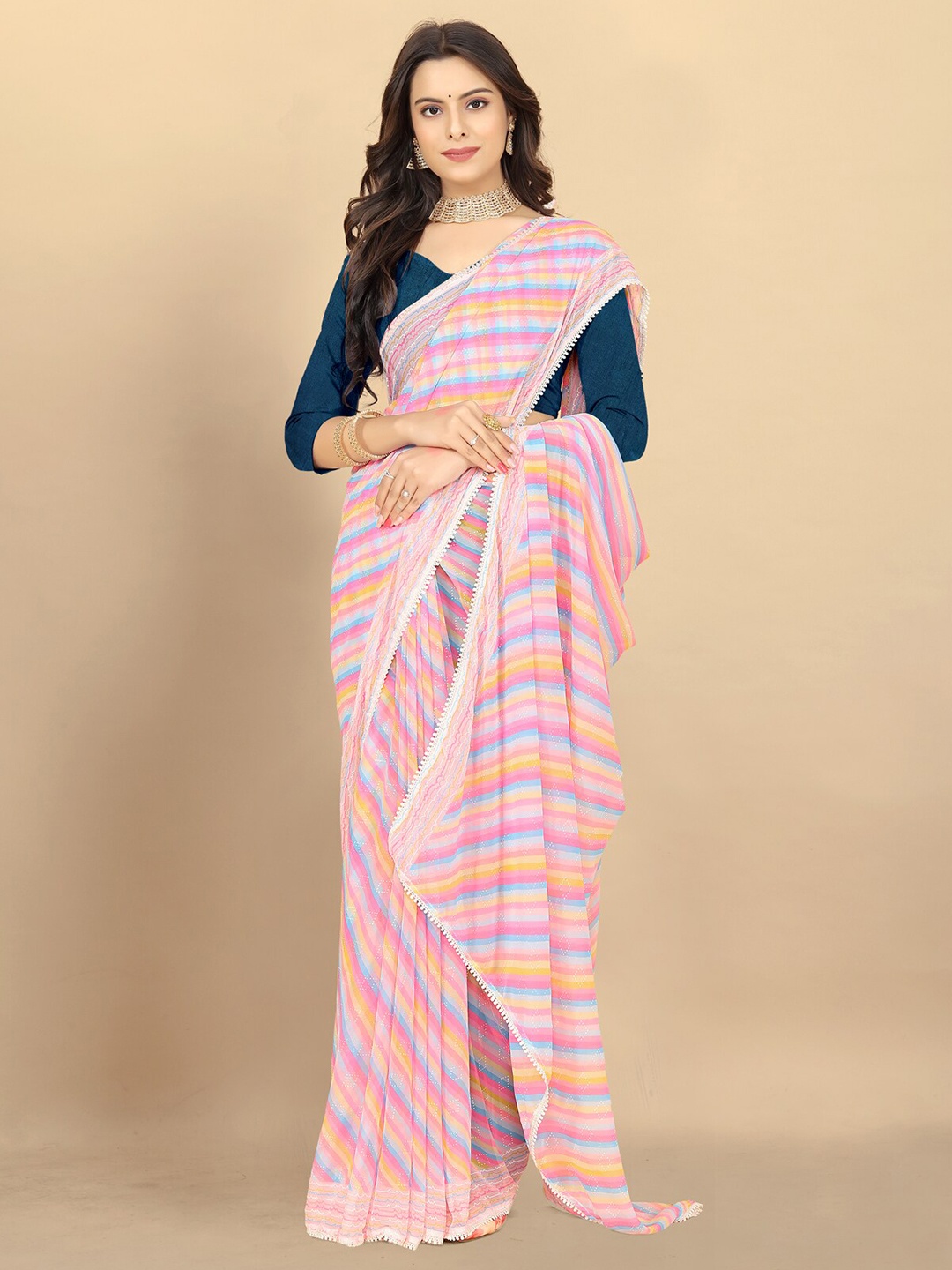 

Rangita Striped Embellished Saree, Pink