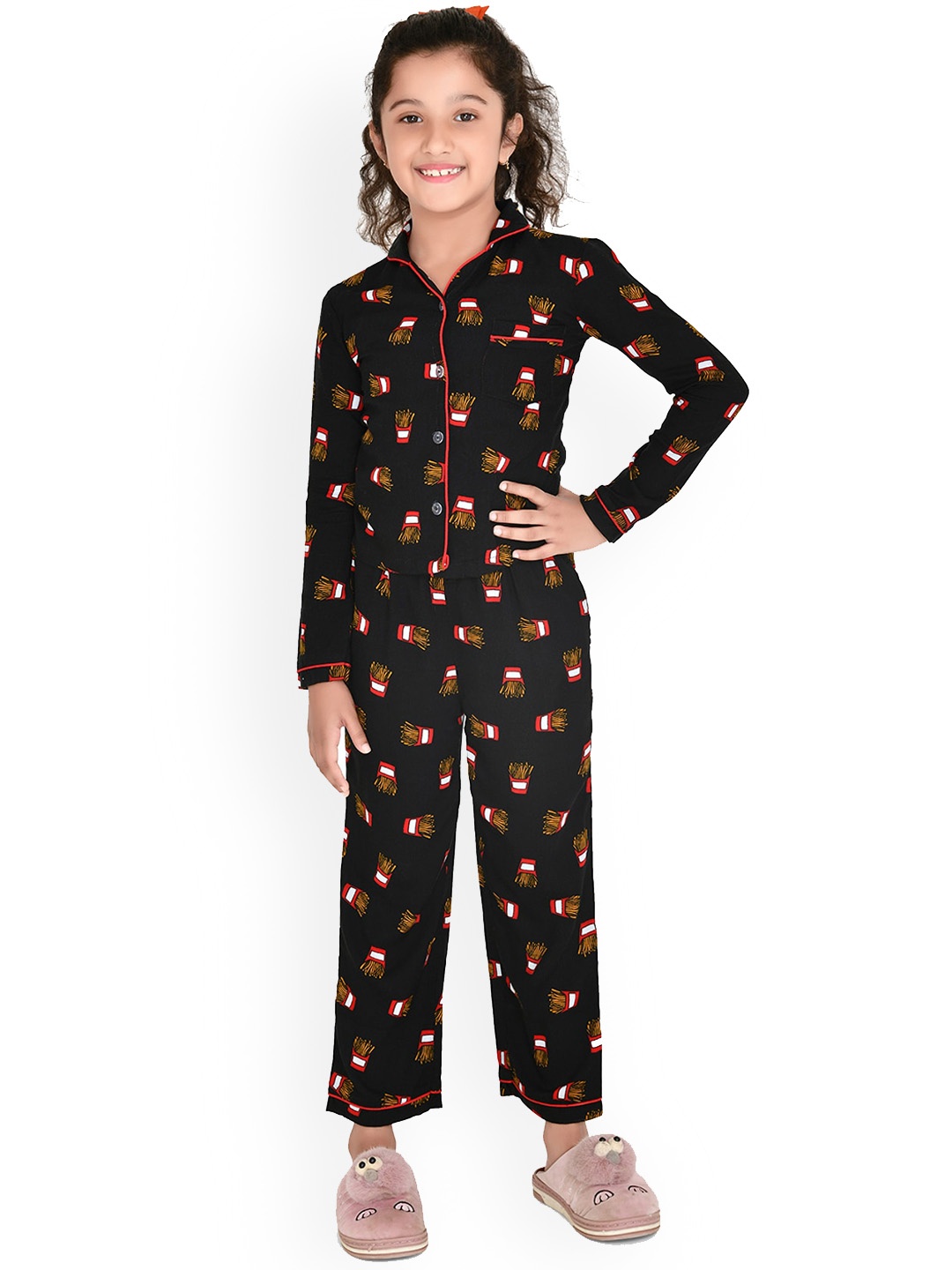 

The Snug Studio Girls Conversational Printed Night suit, Black