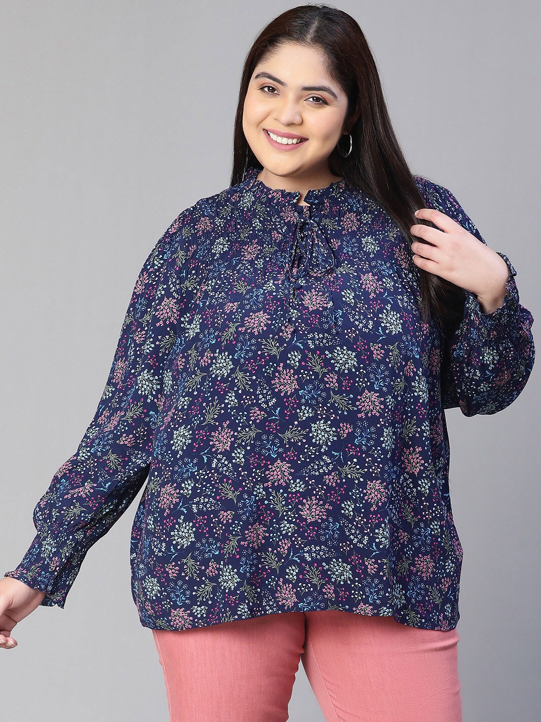 

Oxolloxo Plus Size Floral Printed Tie-Up Neck Regular Top, Blue