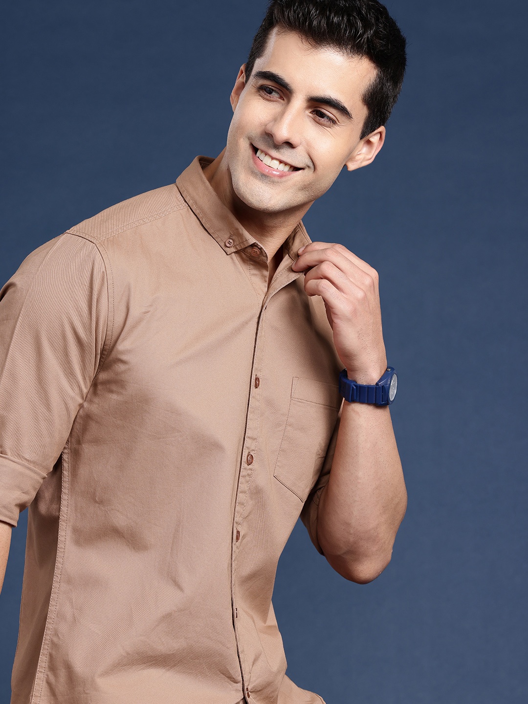 

Mast & Harbour Men Opaque Solid Casual Shirt, Camel brown