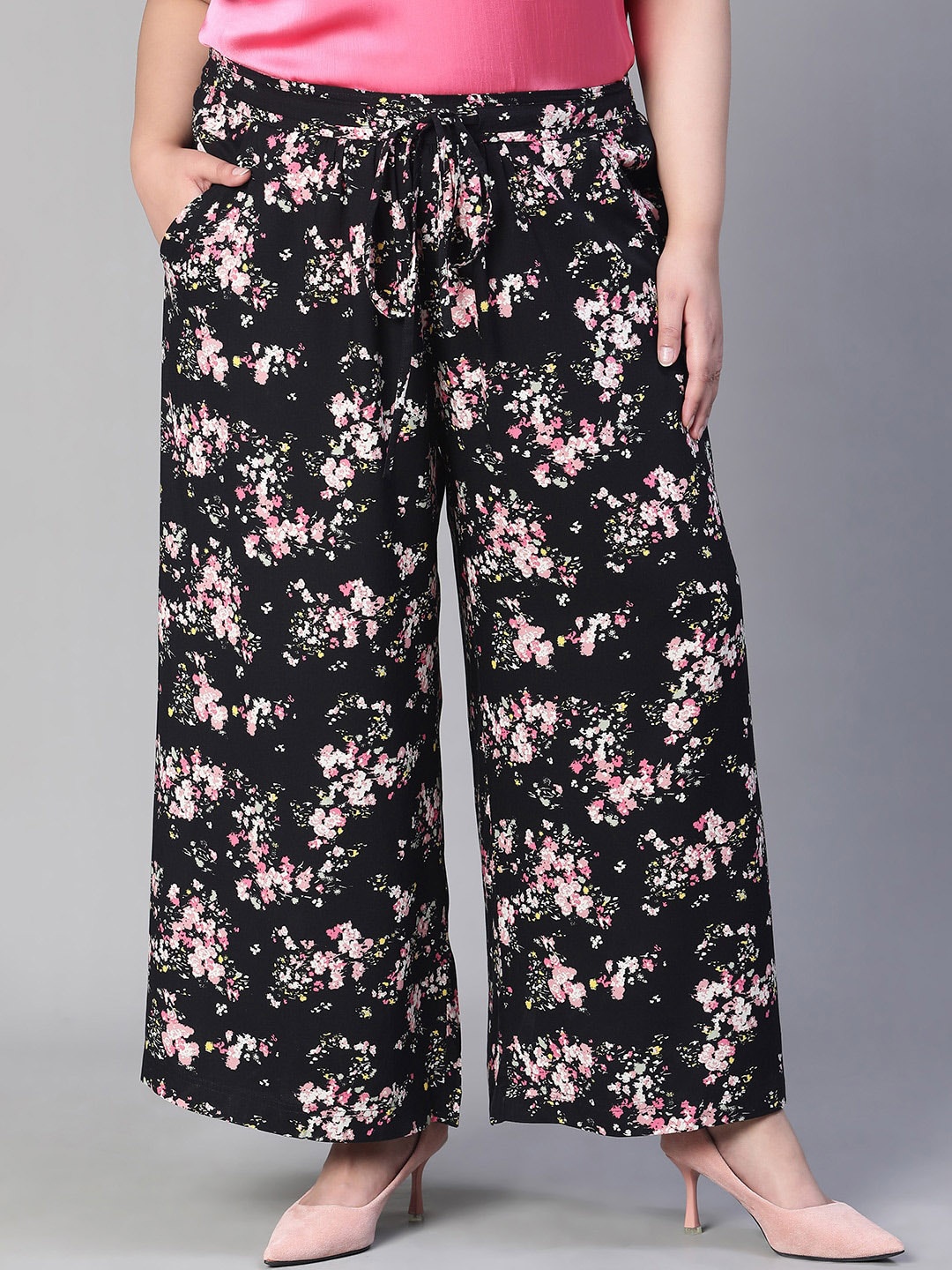 

Oxolloxo Women Plus Size Floral Printed Easy Wash Parallel Trousers, Black