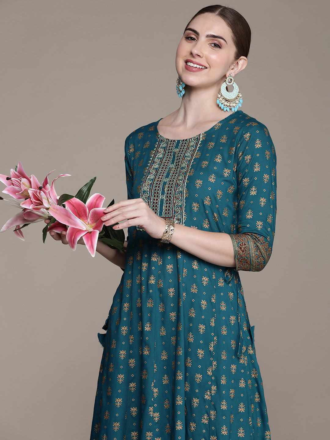

Anouk Ethnic Motifs Embroidered Gotta Patti Kurta, Blue