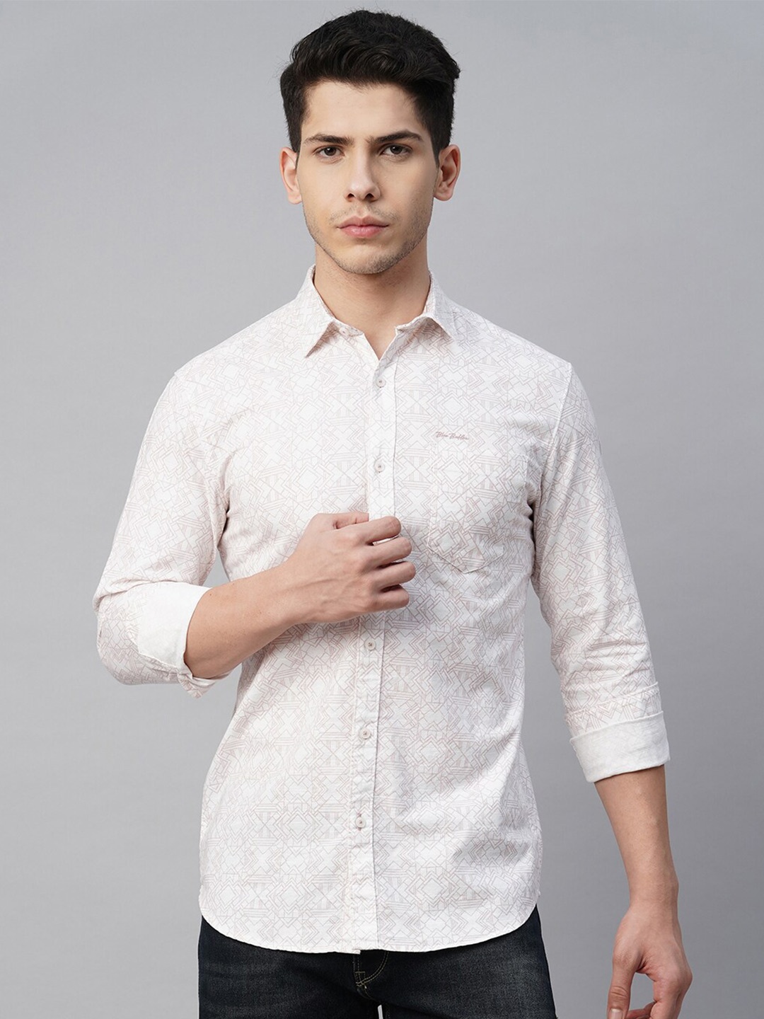 

Blue Buddha Geometric Printed Spread Collar Cotton Casual Shirt, White