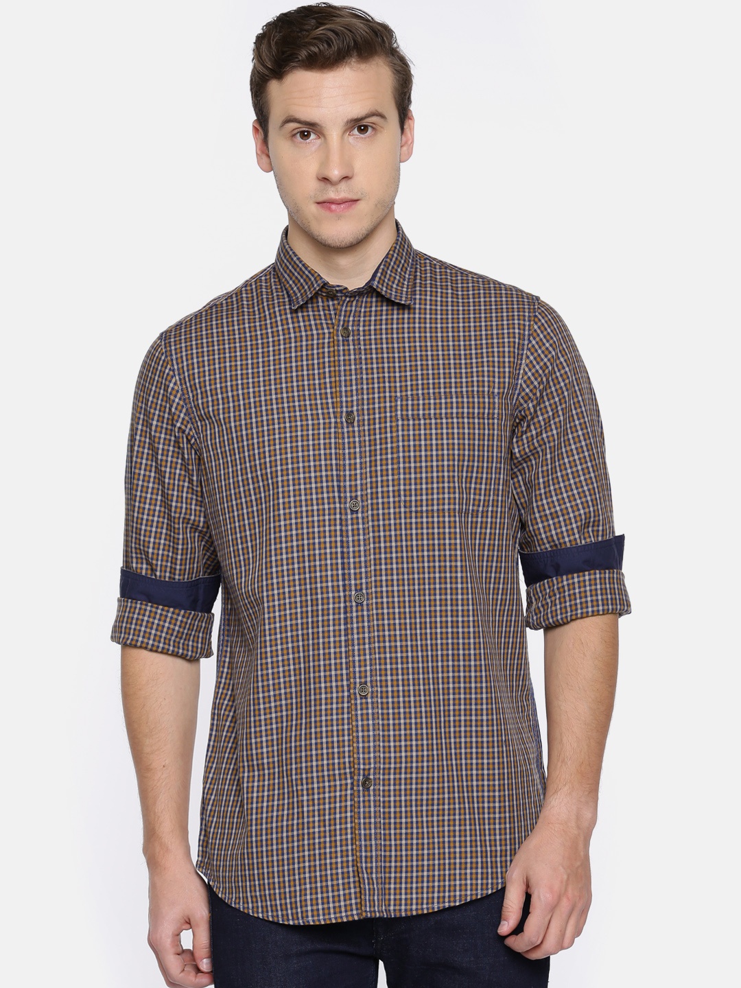 

Arrow Blue Jean Co. Men Brown & Beige Slim Fit Checked Casual Shirt
