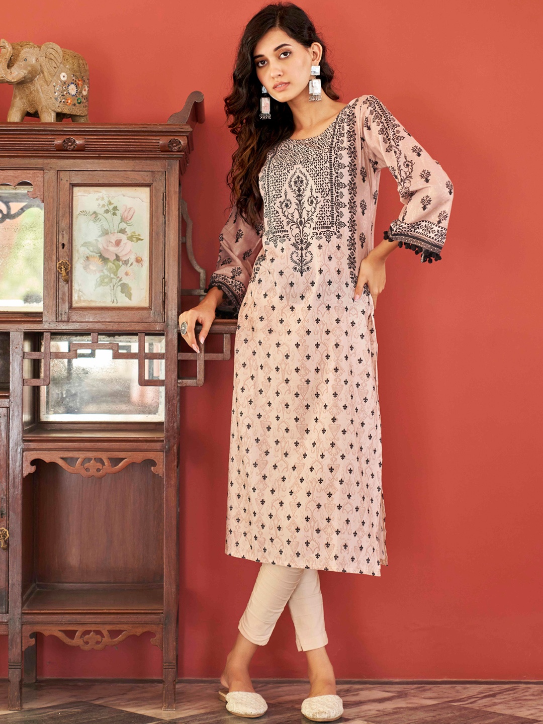 

Tikhi Imli Beige Ethnic Motifs Printed Flared Sleeves Kurta