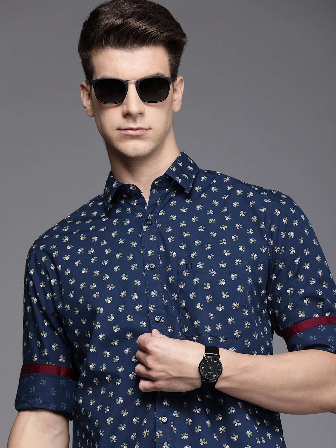 

Raymond Slim Fit Floral Printed Pure Cotton Casual Shirt, Navy blue