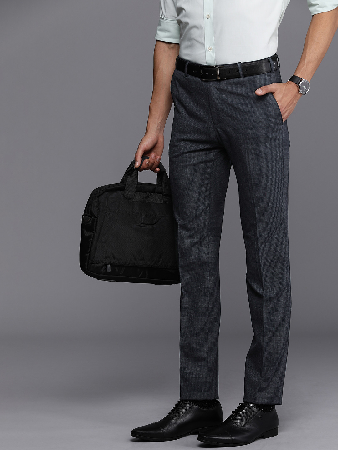 

Raymond Men Checked Slim Fit Formal Trousers, Blue