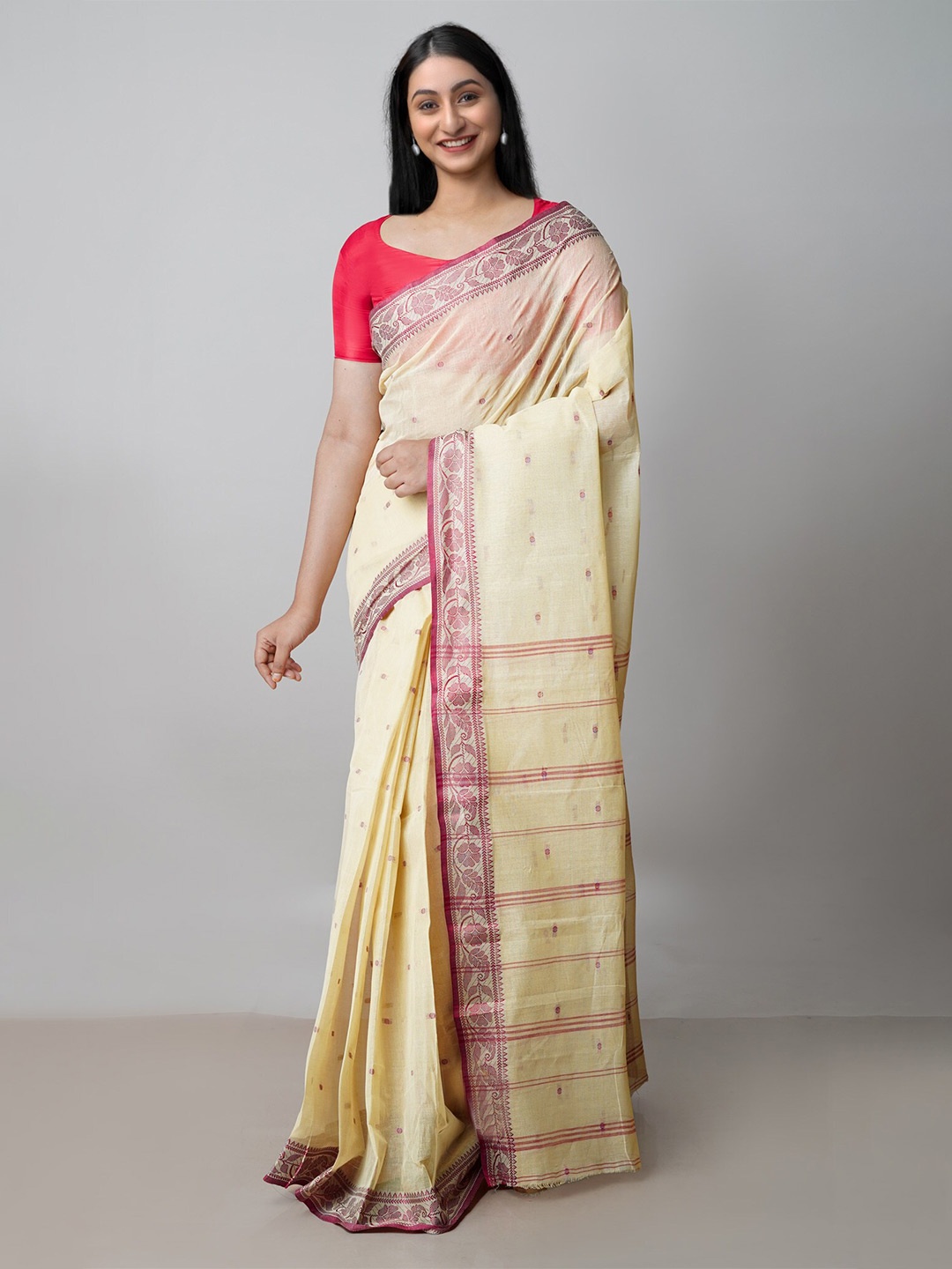 

Unnati Silks Floral Woven Design Pure Cotton Taant Saree, Cream