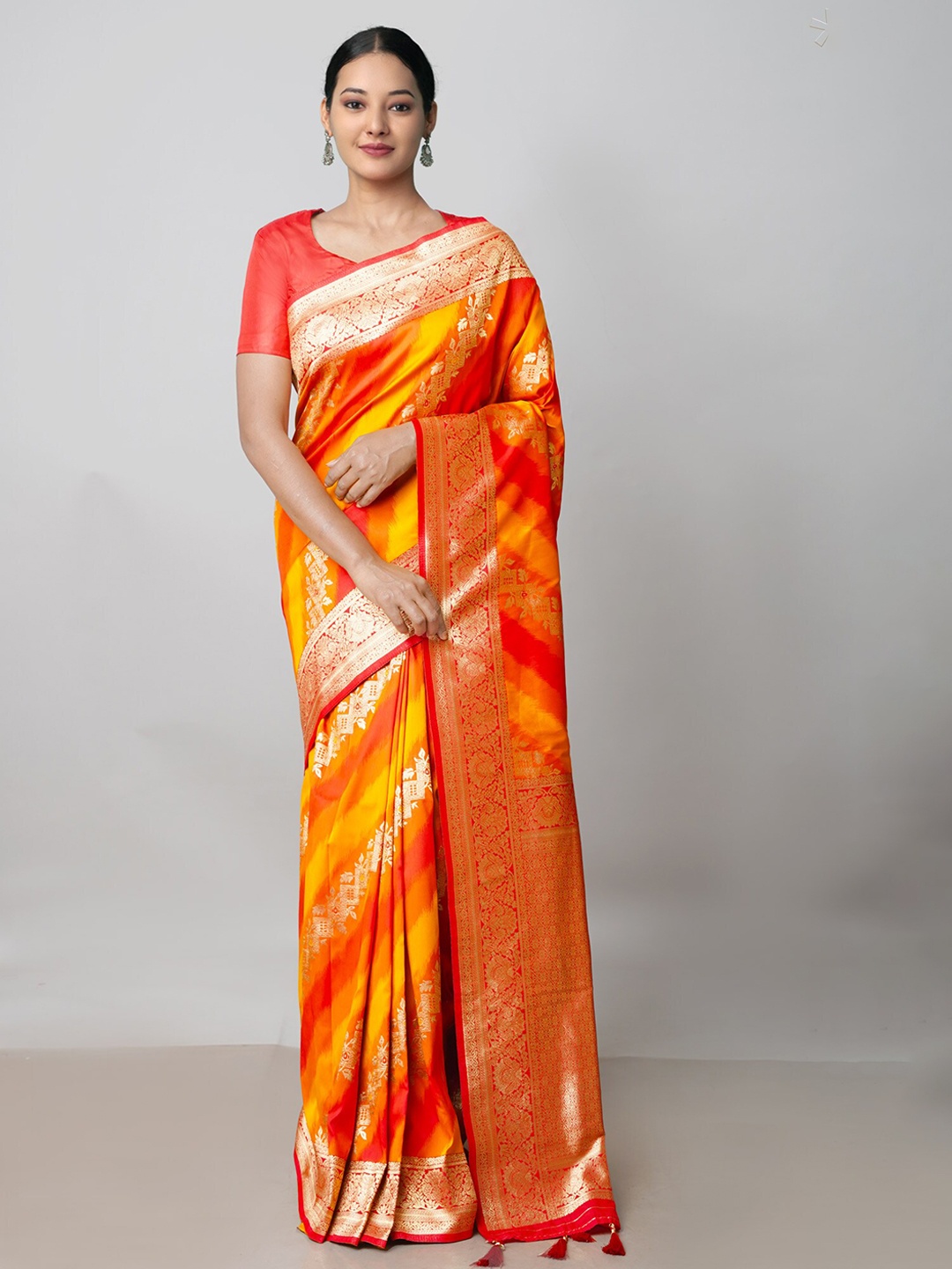 

Unnati Silks Floral Woven Design Zari Banarasi Saree, Orange