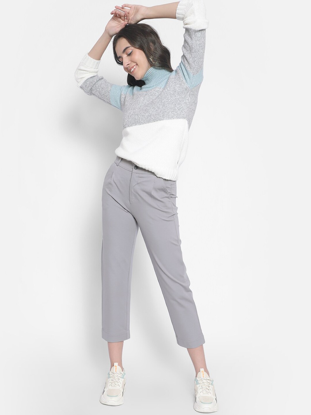 

Crimsoune Club Colourblocked Turtle Neck Ribbed Pullover Sweater, Blue