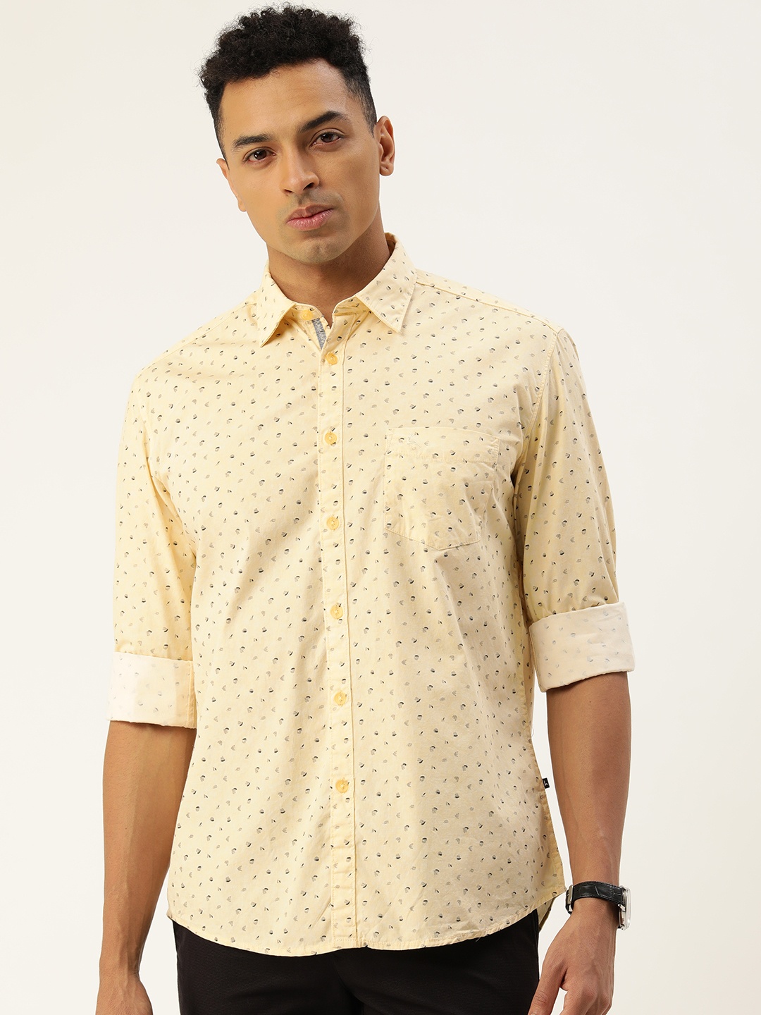 

Parx Pure Cotton Slim Fit Opaque Printed Casual Shirt, Yellow