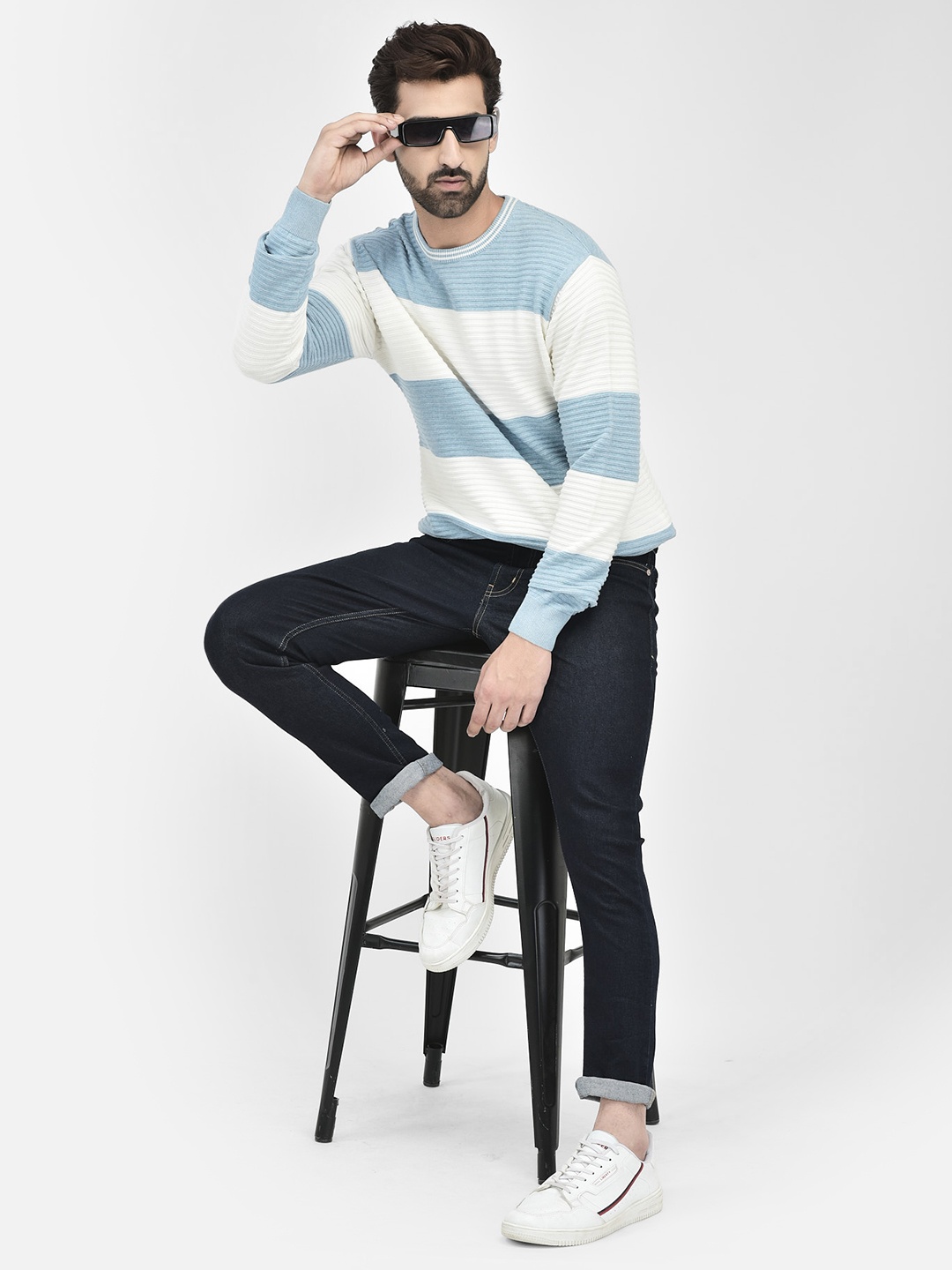 

Crimsoune Club Colourblocked Round Neck Cotton Pullover Sweaters, Blue