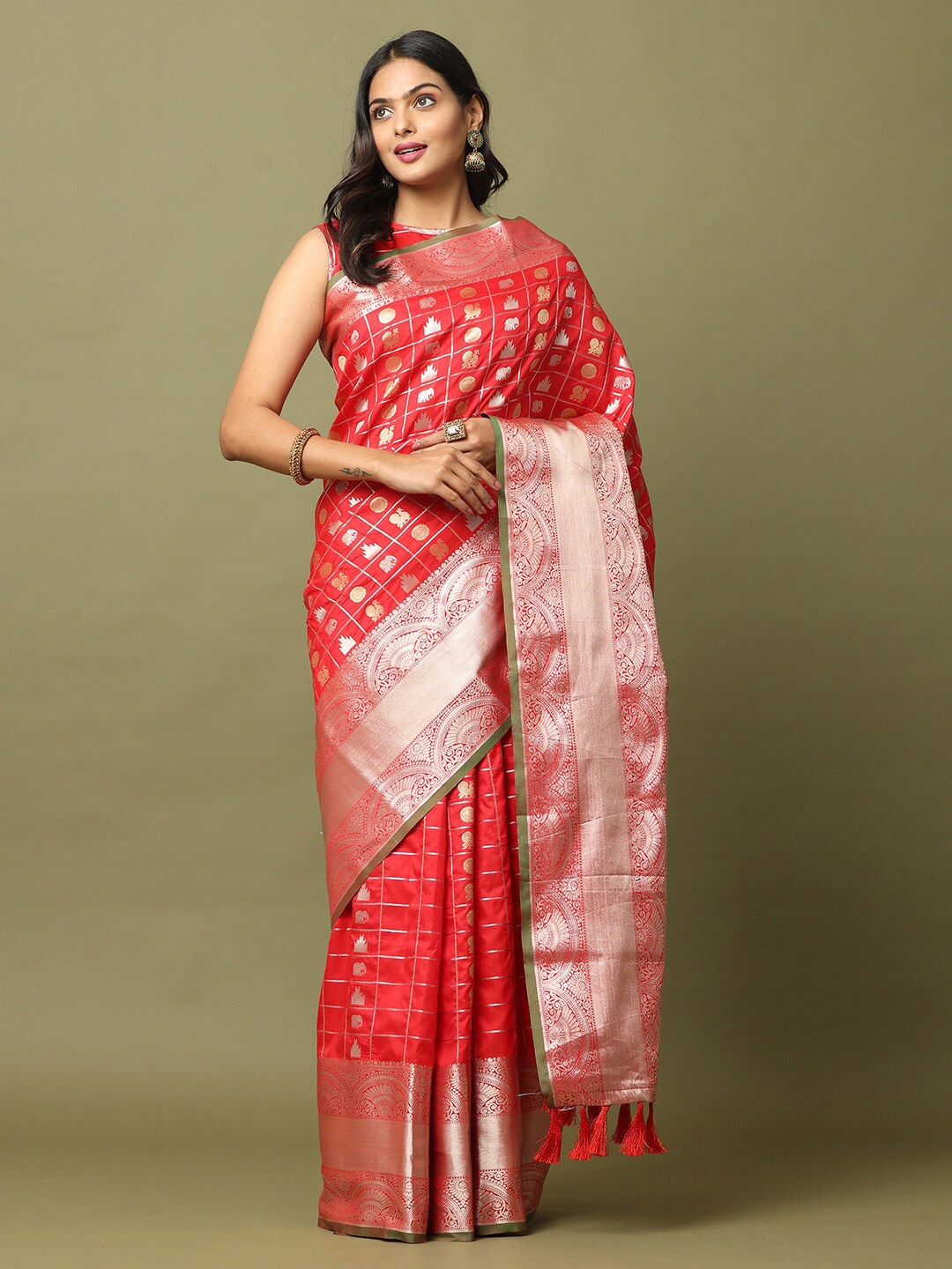 

VASTRANAND Woven Design Zari Banarasi Saree, Red