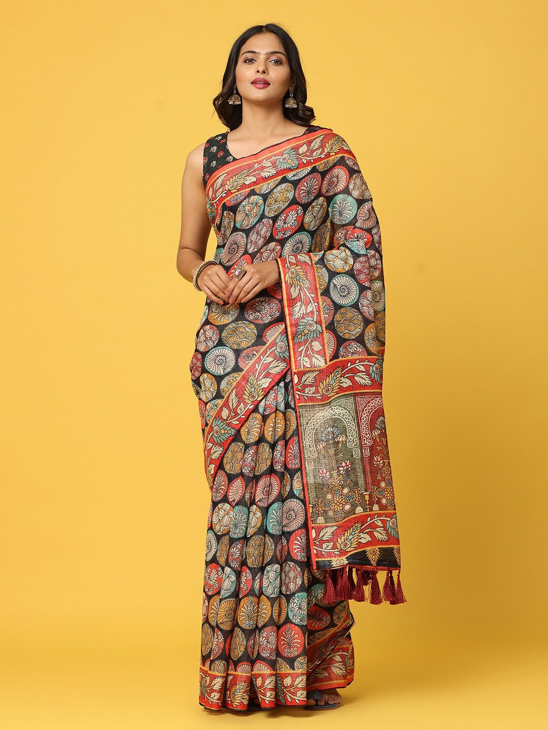 

VASTRANAND Kalamkari Printed Saree, Black