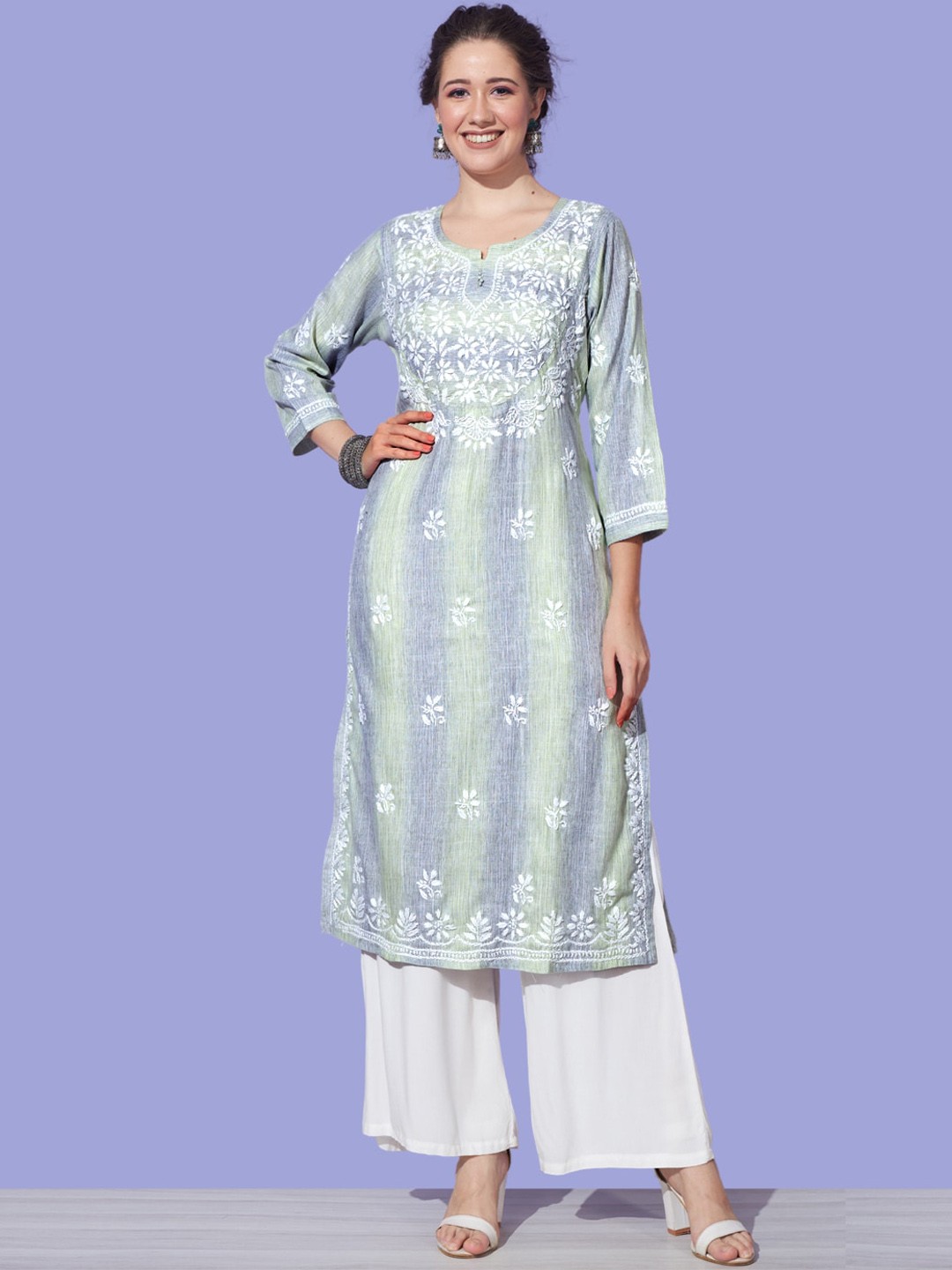 

Ethnava Striped Embroidered Pure Cotton Kurta, Green