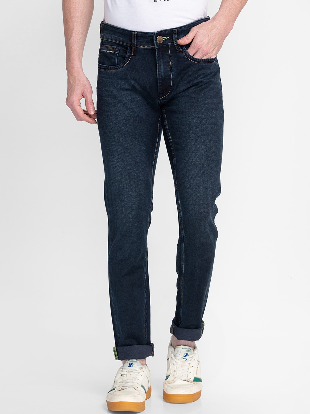 

MOZZO Men Mid-Rise Clean Look Lean Slim Fit Light Fade Stretchable Jeans, Navy blue