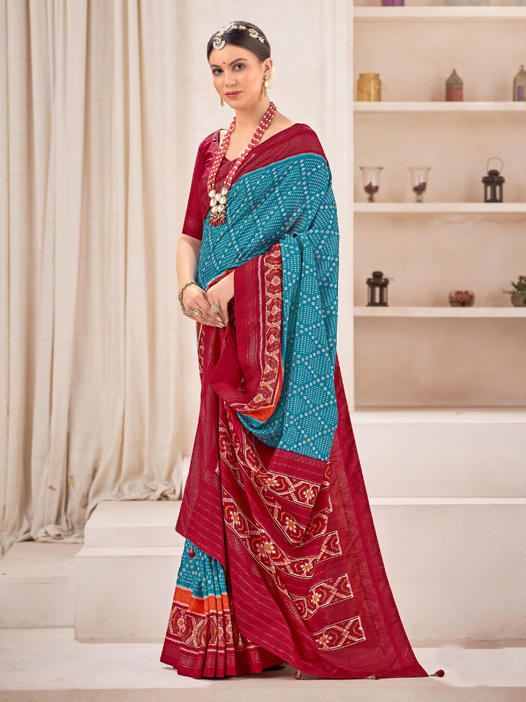 

Mitera Checked Silk Blend Saree, Turquoise blue