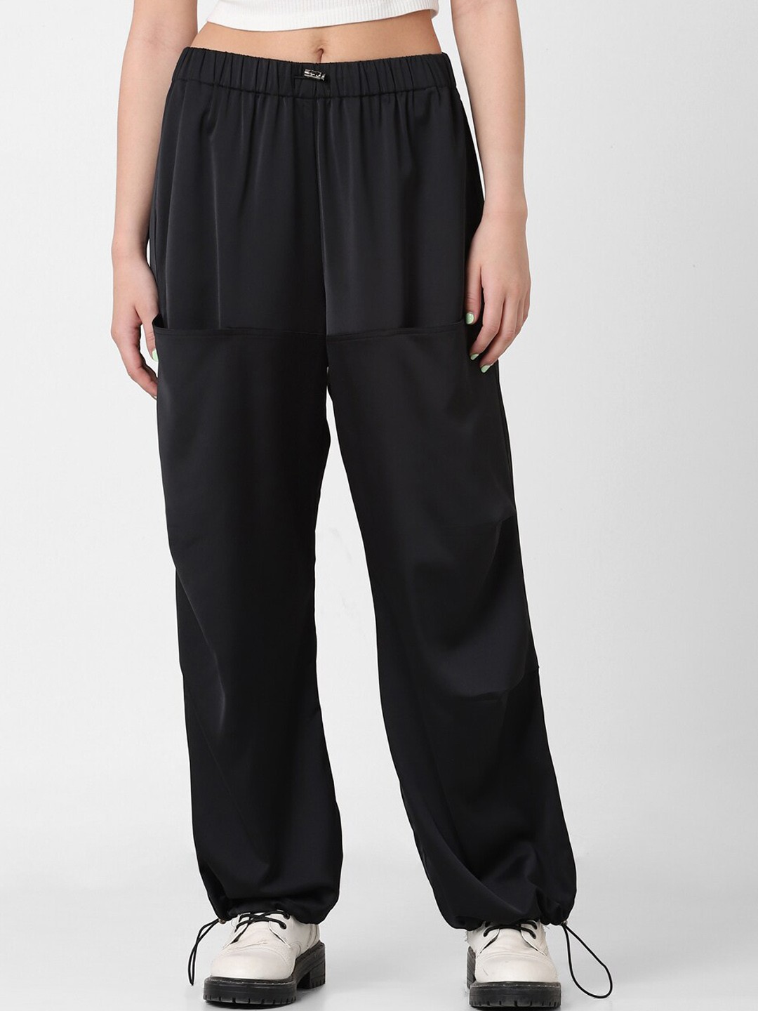 

ONLY Women Loose Fit Cargo Trousers, Black