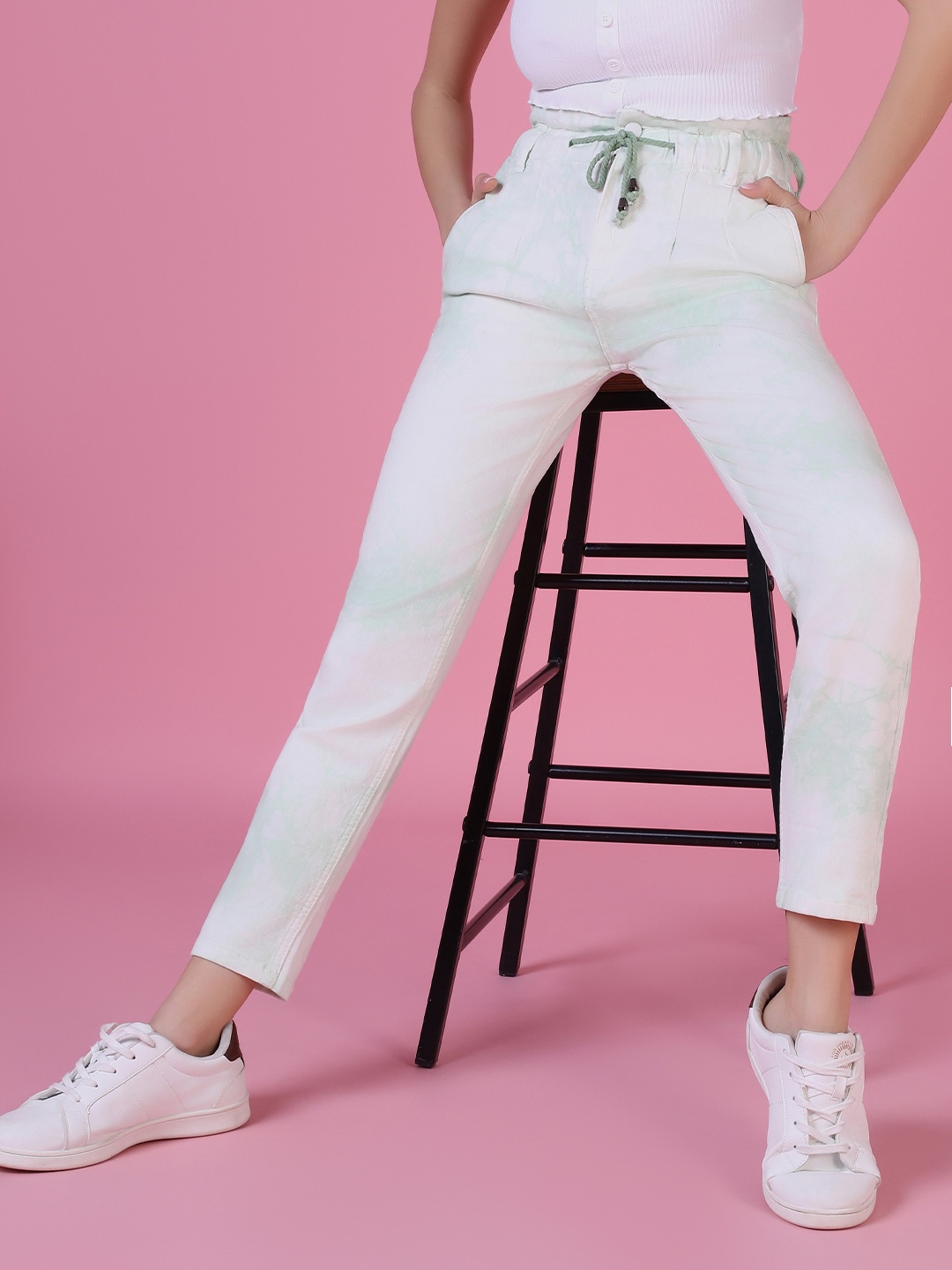 

SHOWOFF Clean Look Slim Fit High-Raise Stretchable Jeans, White