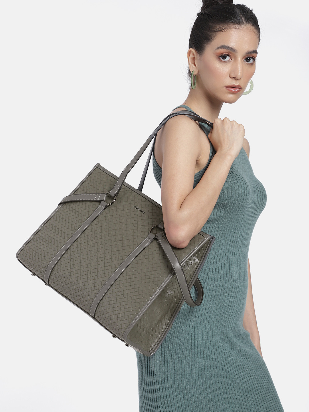 

Allen Solly Animal Textured Structured Shoulder Bag with Laptop Sleeve, Grey