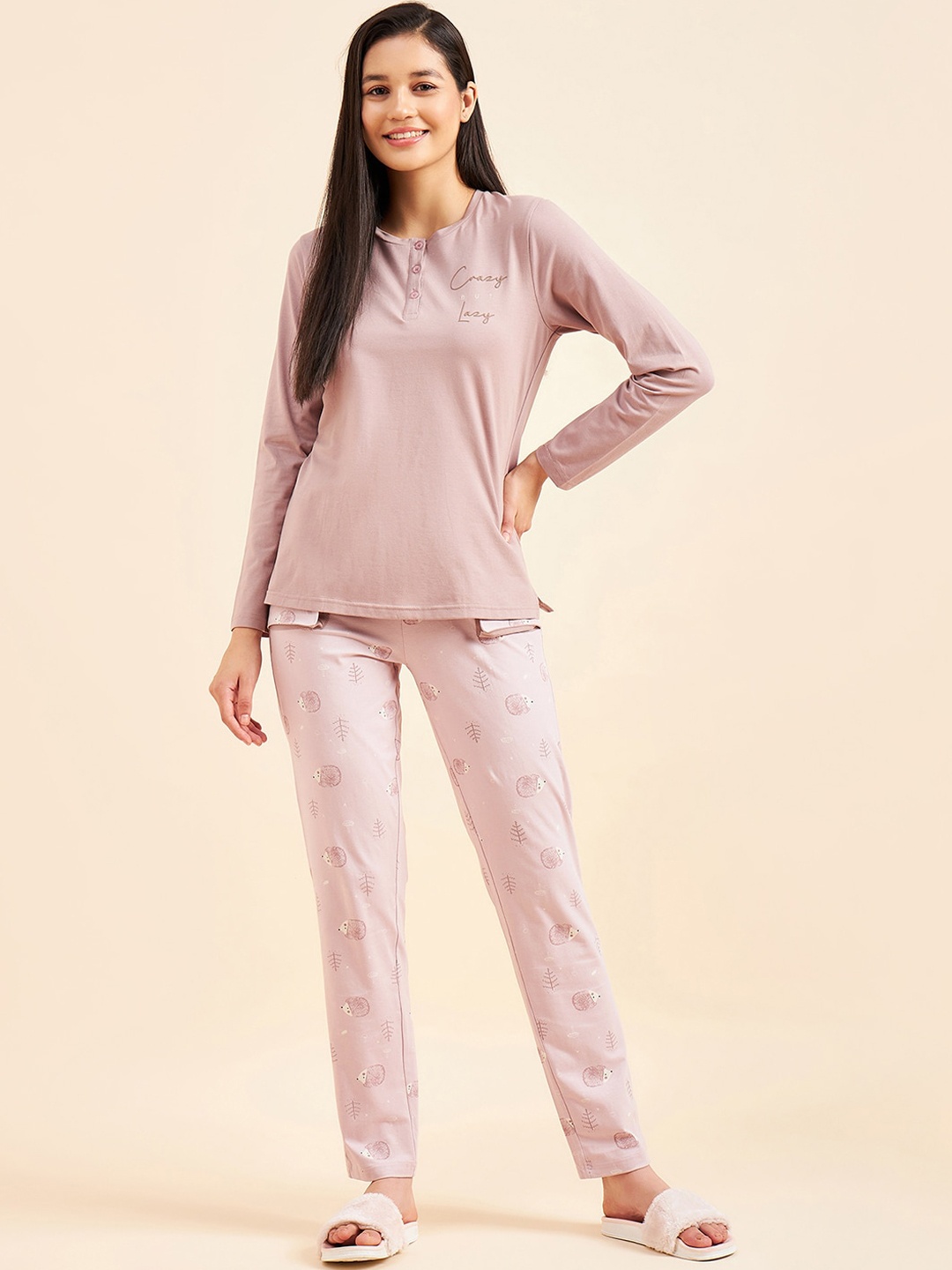 

Sweet Dreams Long Sleeves Typography Printed Night Suit, Pink