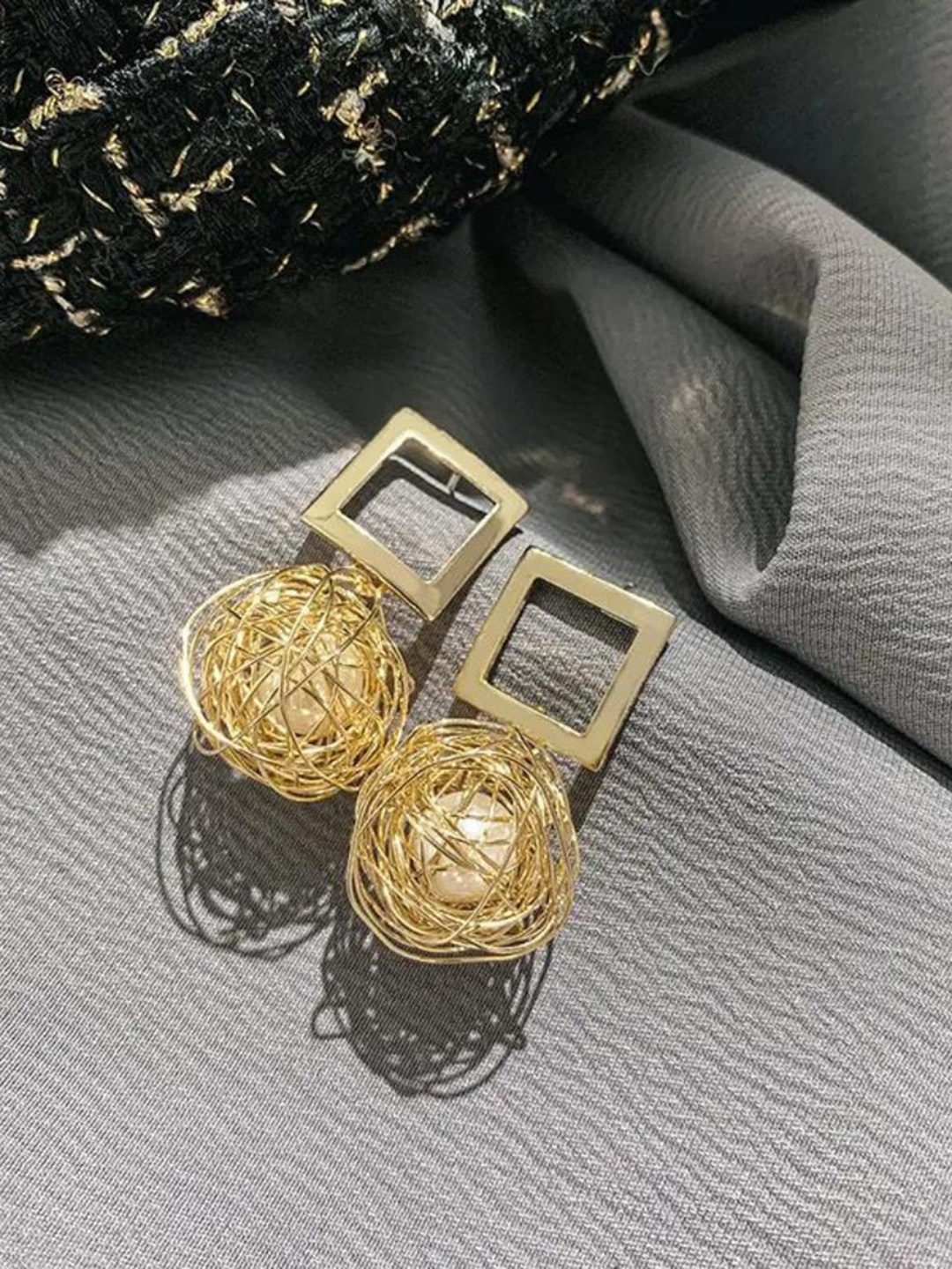 

CHOKORE Contemporary Drop Earrings, Gold