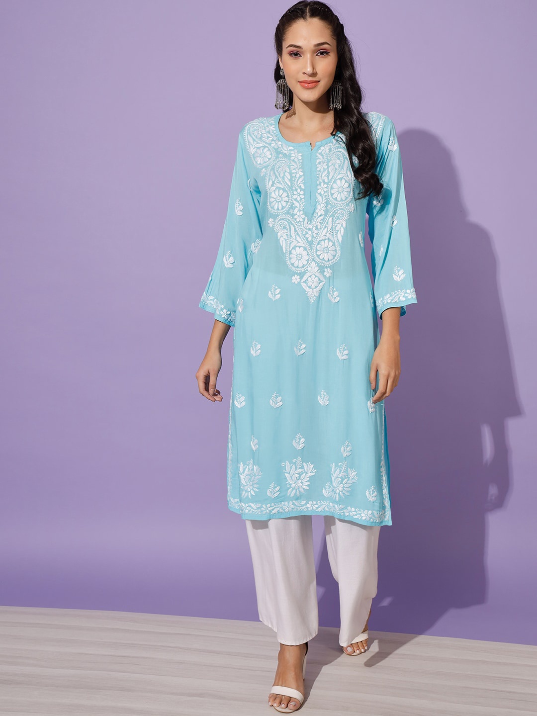 

Ethnava Blue Ethnic Motifs Embroidered Chikankari Pure Cotton Kurta