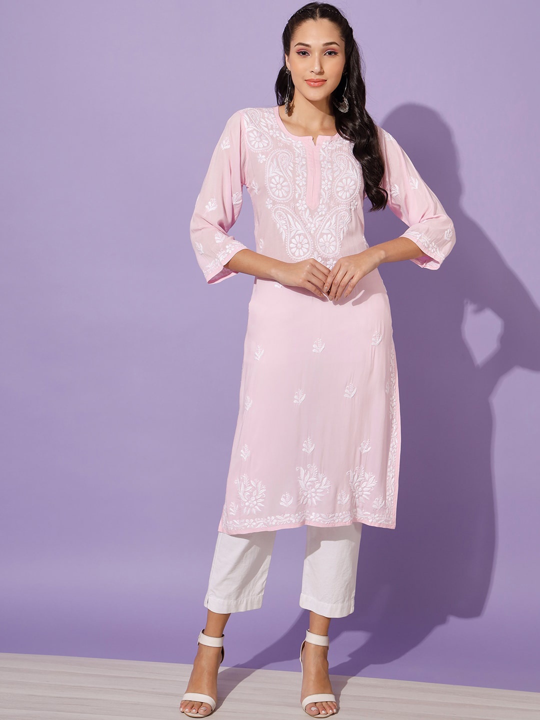 

Ethnava Ethnic Motifs Embroidered Straight Kurta, Pink