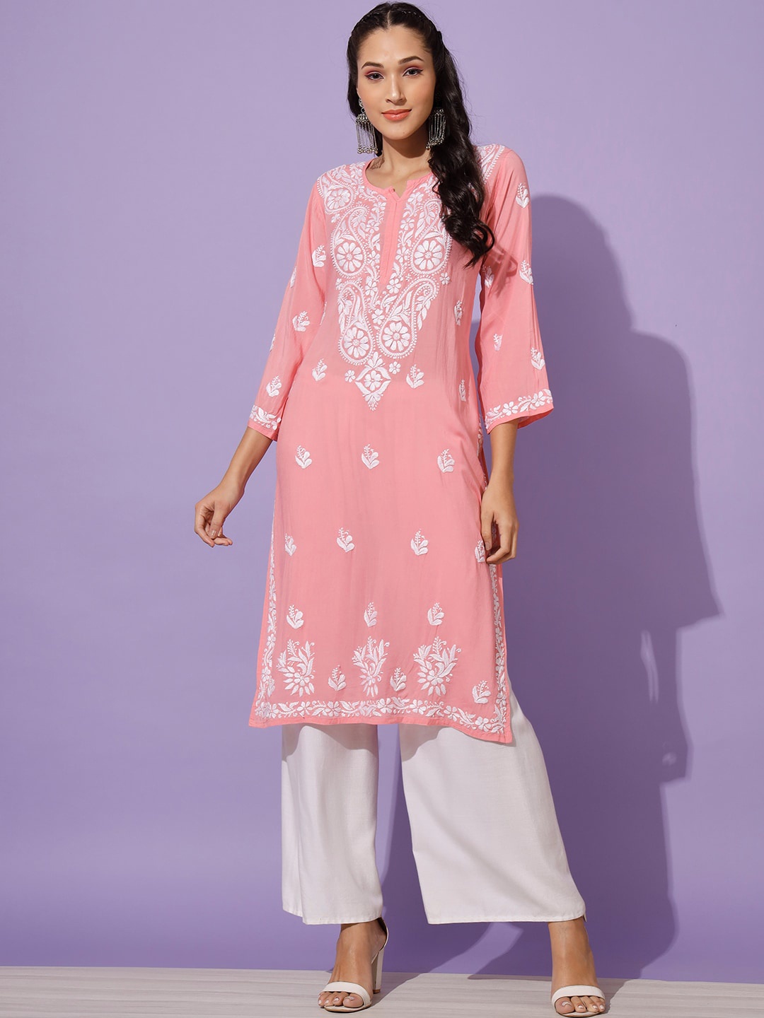 

Ethnava Ethnic Motifs Embroidered Pure Cotton Kurta, Red