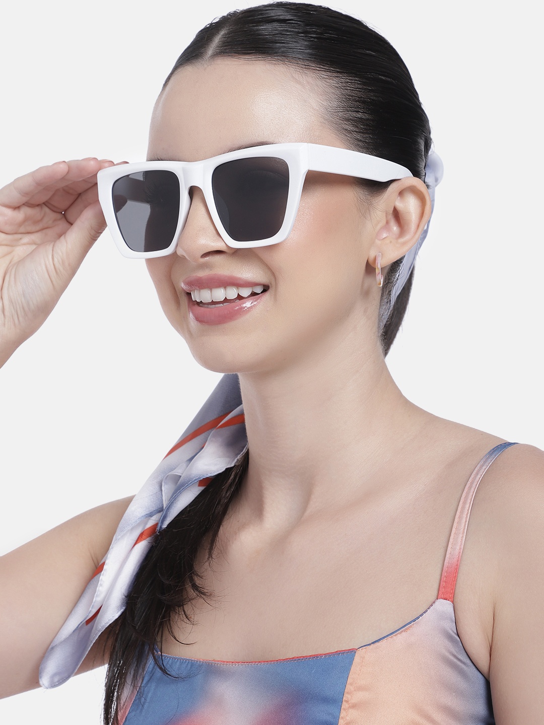 

DressBerry Unisex Black Lens & White Square Sunglasses with UV Protected Lens